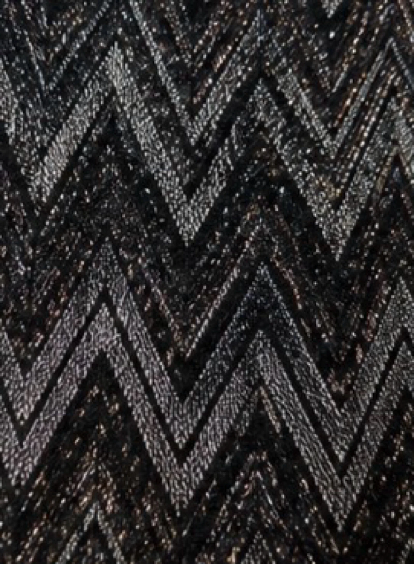 Robe Tissaia noire à motifs chevrons scintillants – Taille 40 – photo 5